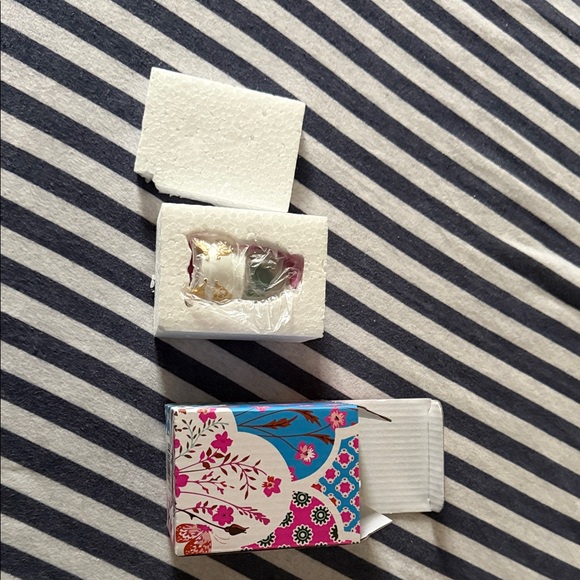 Taylor Swift Lover Snow Globe Ornament - Picture 7 of 11